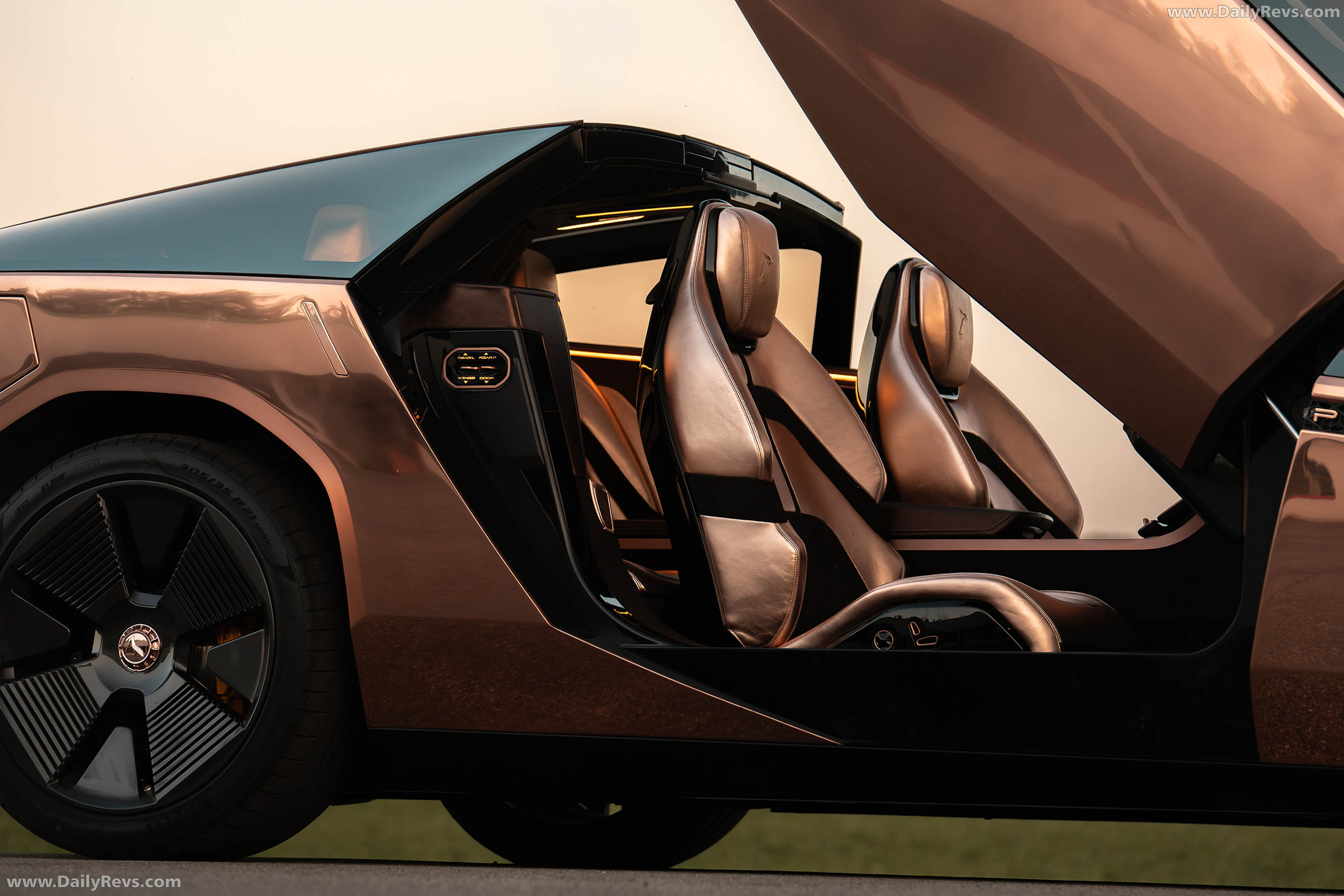 2027 GFG Style Peralta D Interior